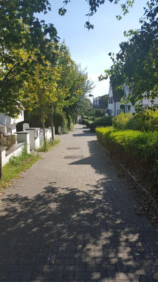 Nieuw App Met Tuin En Terras, Gratis Parking, Aan Zee, Vlakbij Brugge Lägenhet Duinbergen Exteriör bild